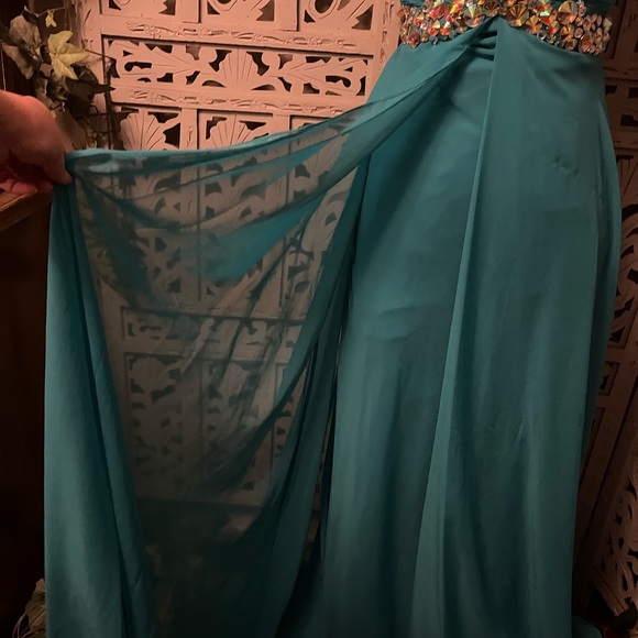 BLUSH PROM JAZZY JEWELS TURQUOISE GREEN STRAPLESS MAXI FORMAL PROM DRESS GOWN - Picture 4 of 11